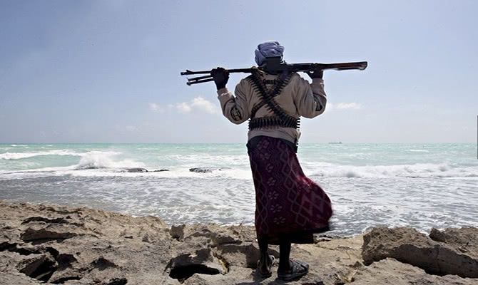 原创为什么大多数国家军舰见了索马里海盗只是驱逐而不是击毙