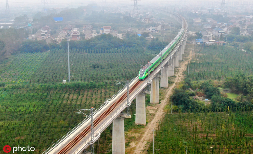 列车,使得宁启线成为继京沪线之后第二条开行动力集中式动车组的线路