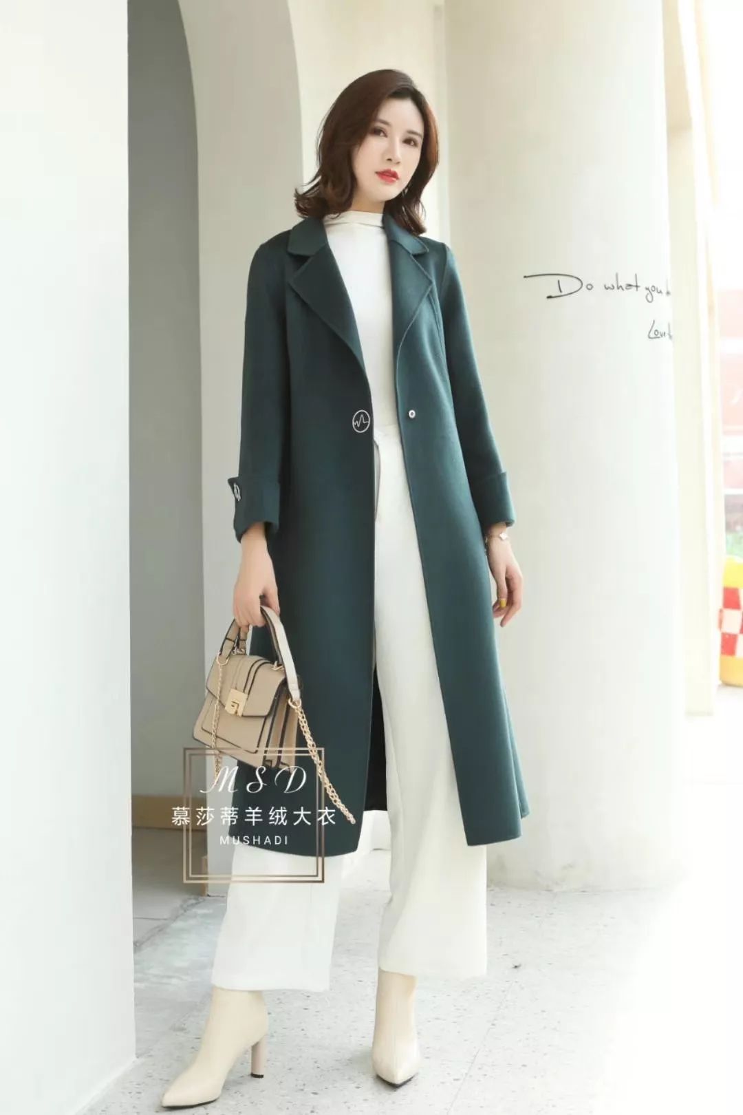 3000条羊绒围巾免费领全场99元起鄂尔多斯市牧融格羊绒工厂店来密云了