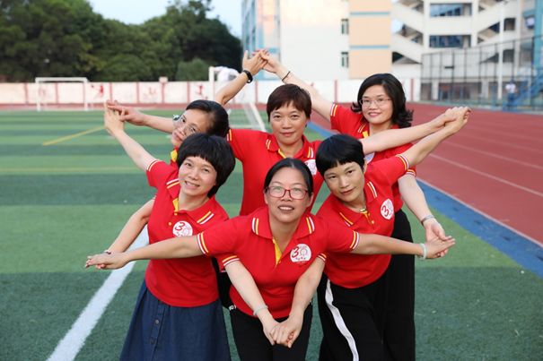 兴宁一中89届高中校友毕业30周年母校聚会盛况