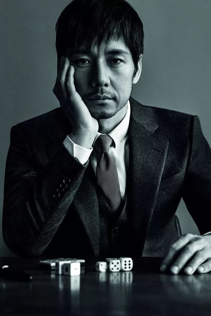 西装的男艺人"调查,西岛秀俊打败了日本绅士的代表阿部宽和反町隆史