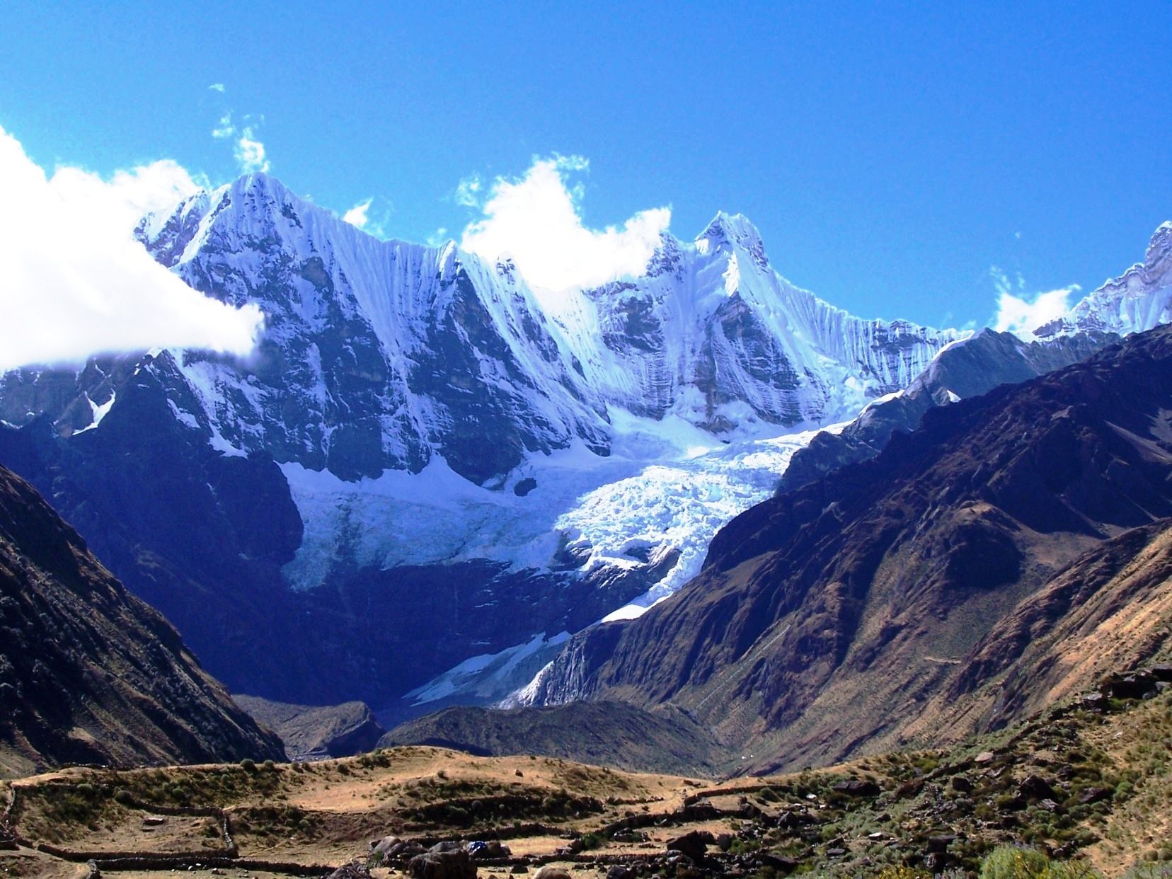 亚洲以外最高山脉长度7千公里全球第一比喜马拉雅山还长近3倍