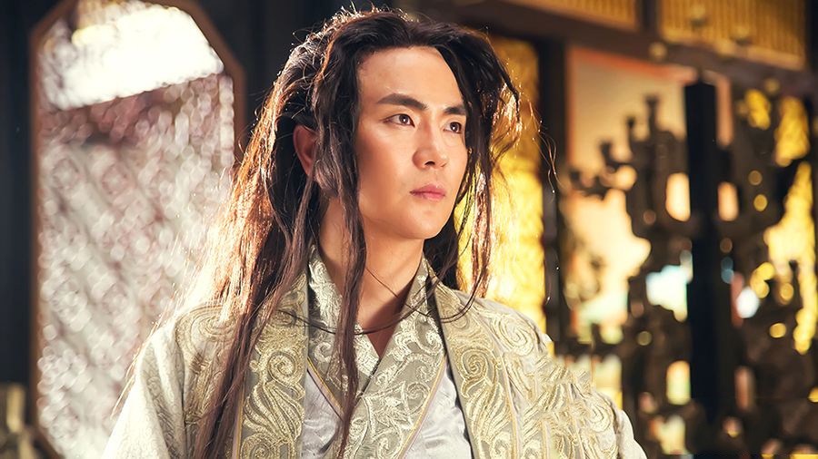 由王丽坤,郑元畅,丁子峻,白冰,姜宏波,张晓龙,熊乃瑾等主演的古装科幻