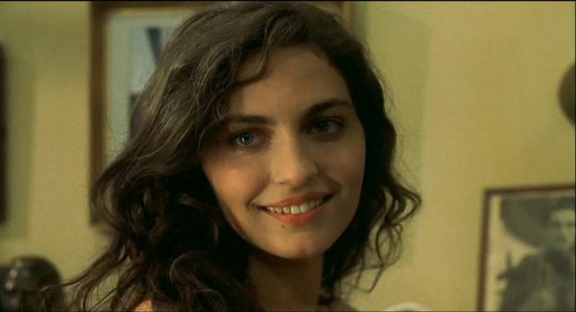 未成年请勿观看,这样的爱情片只适合成人!_伊洛娜