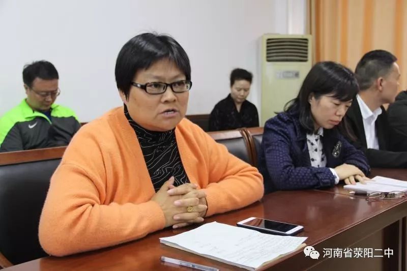年级主任任瑞杰,张玉,吴江涛对"预防校园性侵害","