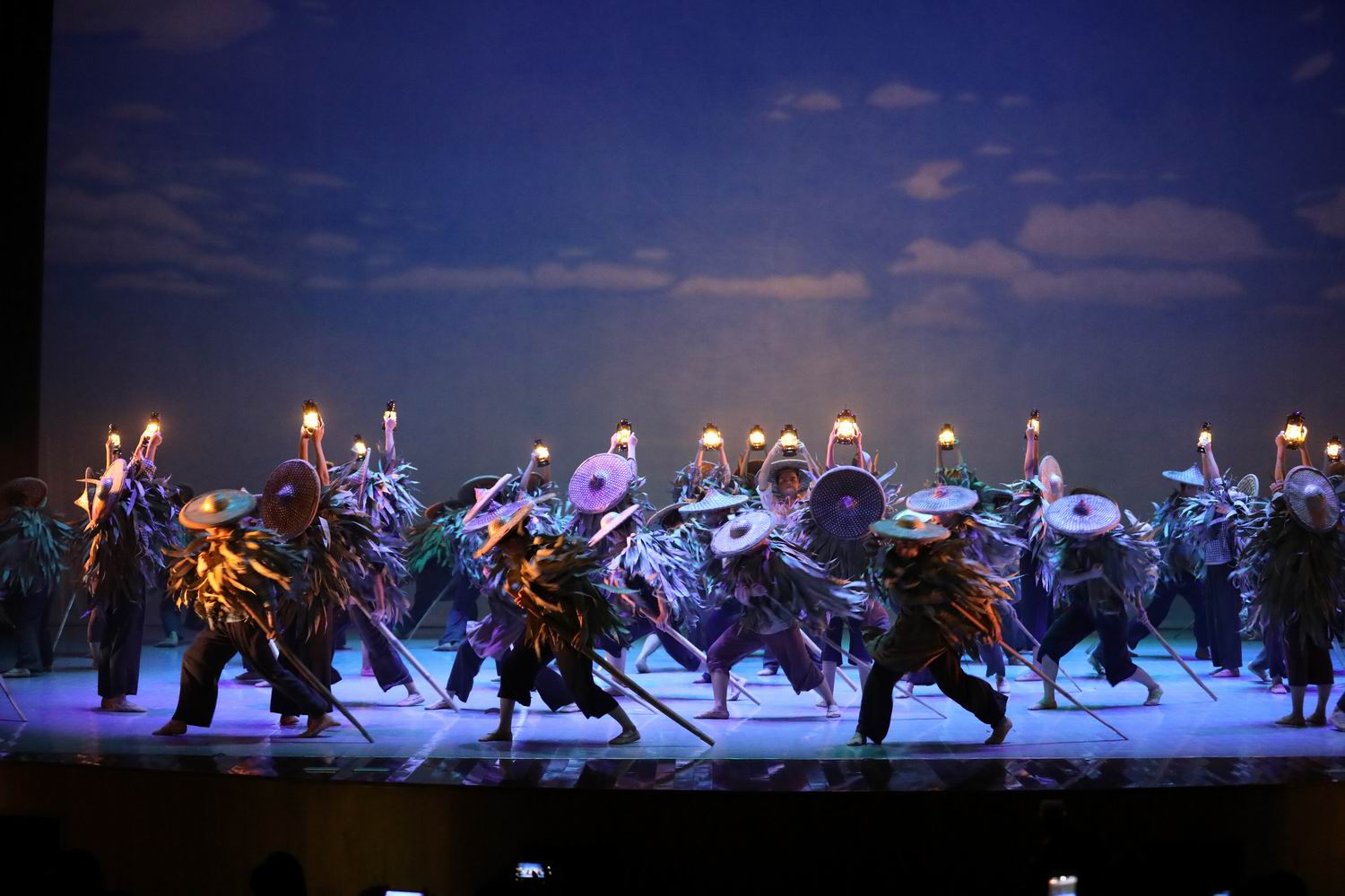 原创大型舞台剧运河丰碑成功试演