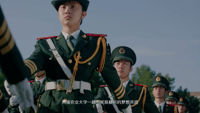 对自然的敬畏,河南农大不为浮华所动,坚守安静与朴实,保持着"默读大海