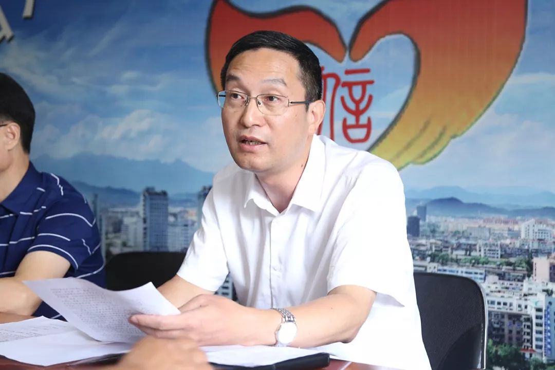 倾听群众呼声 为群众排忧解难 潘表光到信州区信访局接访-上饶频道