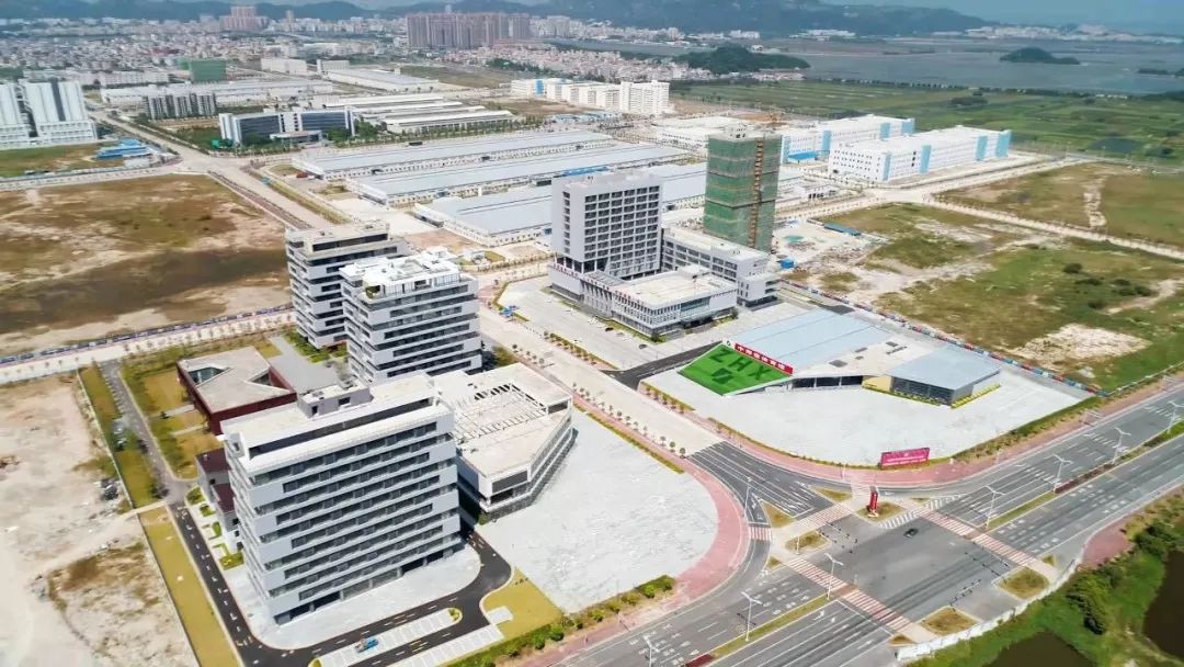 加速融入粤港澳大湾区丨中海信(汕头)创新产业园二期产业用房启建