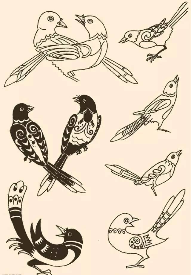 喜鹊和三个桂圆,喜报三元;天上喜鹊,地下獾,"欢天喜地";两只喜鹊寓意