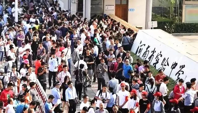 是渣校?還是名校?鄭州小學(xué)到高中升學(xué)全解析(圖6) 是渣校?還是名校?鄭州小學(xué)到高中升學(xué)全解析(圖6)