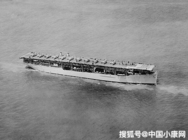 具体型号方面,自首艘航母"兰利"号开始,美国海军航母经历了十代更新.