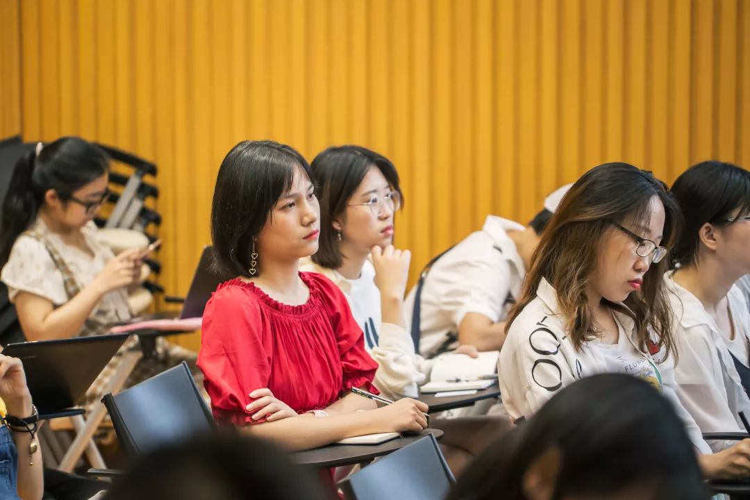 点赞温大学生团队入围2019年南风窗调研中国全国三十强