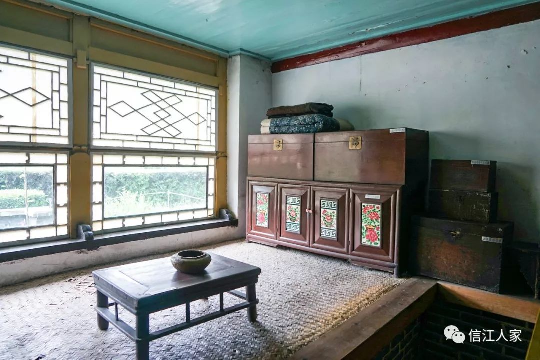 萧红故居正房陈设西院厢房,租给一家开粉坊的,萧红在《呼兰河传》有