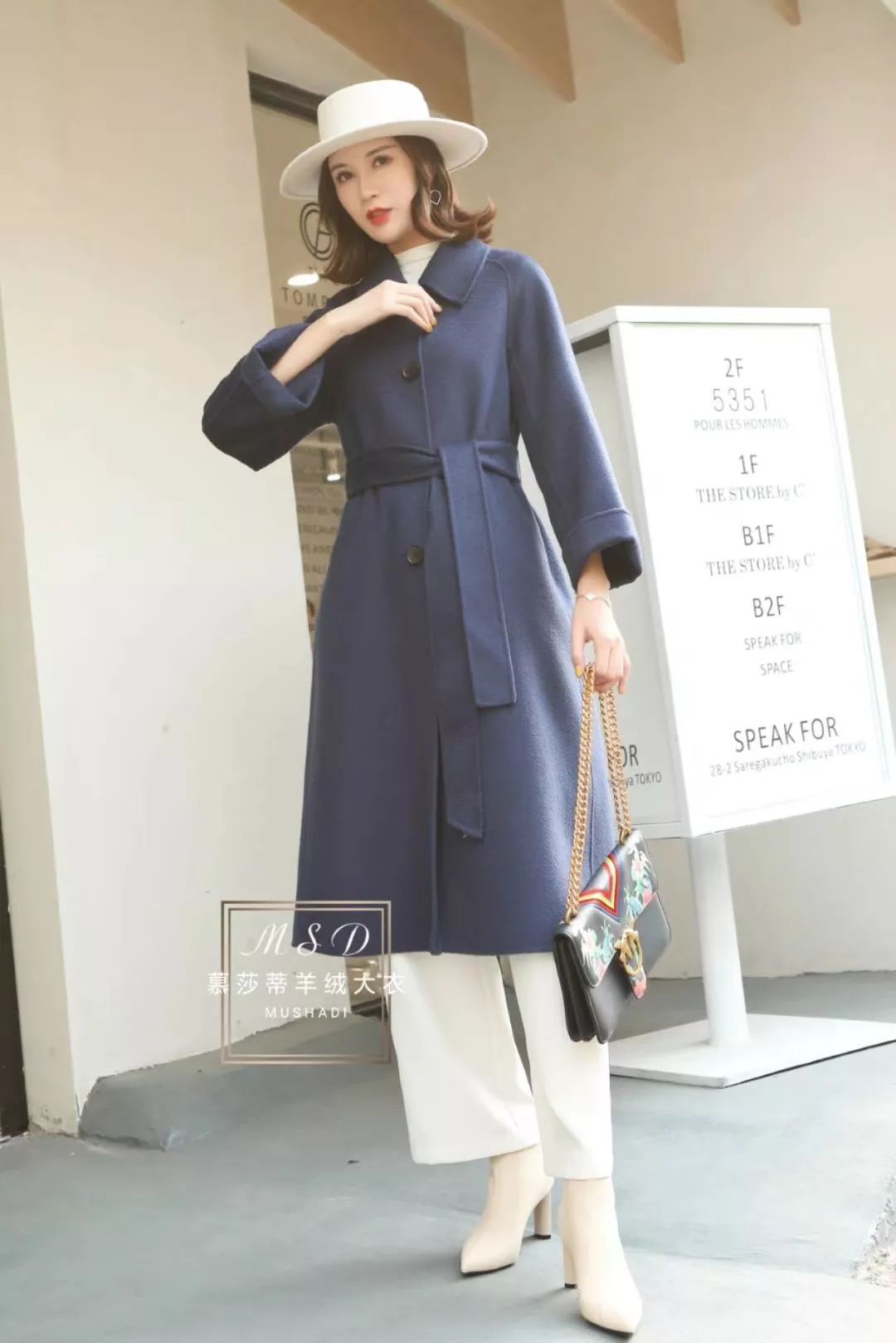 3000条羊绒围巾免费领全场99元起鄂尔多斯市牧融格羊绒工厂店来密云了