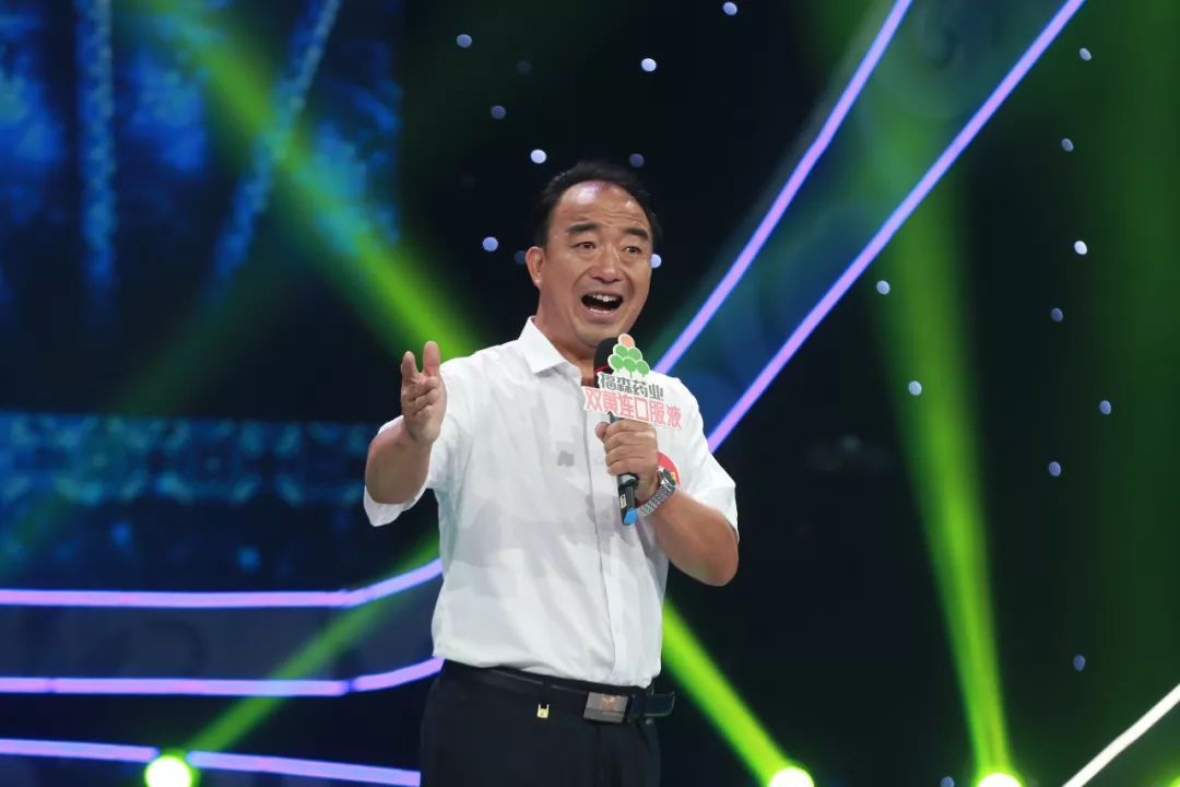 靠着这个秘密武器这位驻村书记很接地气儿