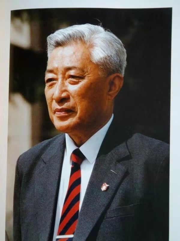 哀悼北大原校长丁石孙逝世享年93岁