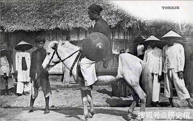 百年前骁勇善战的越南兵法国控制了几十年越南也成东南亚军事强国