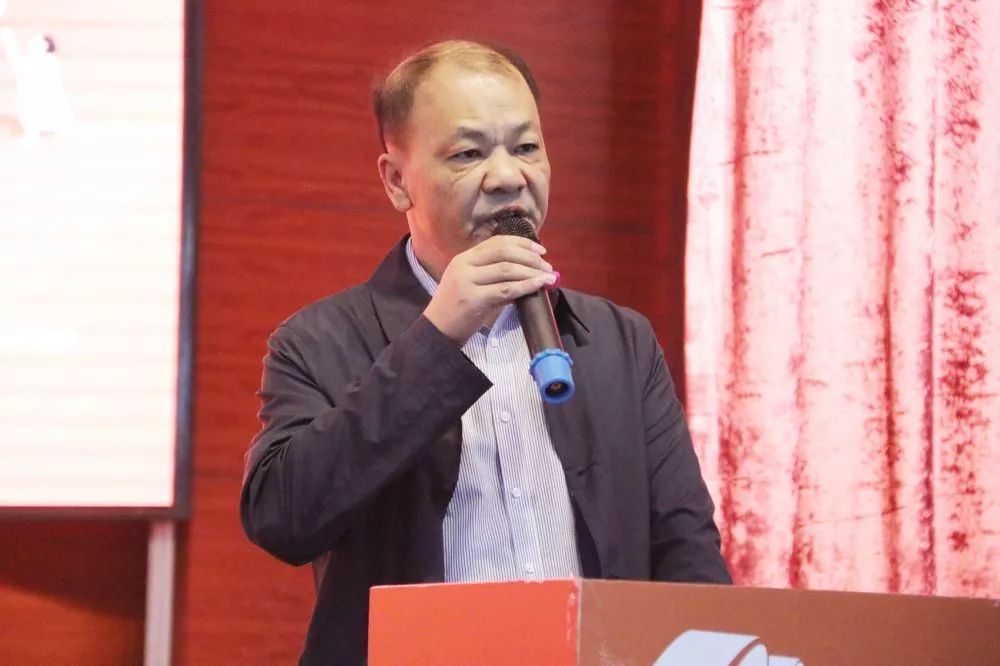 我市中小学心理健康教育研讨会在慈晖学校举行_李瑞成