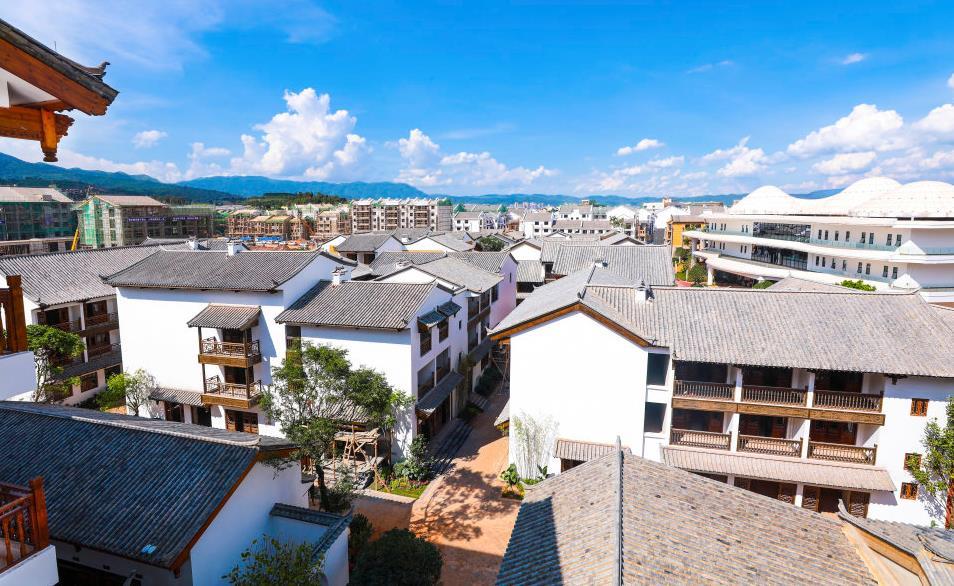 云南旅游会客厅抚仙湖广龙小镇文旅新星的诞生