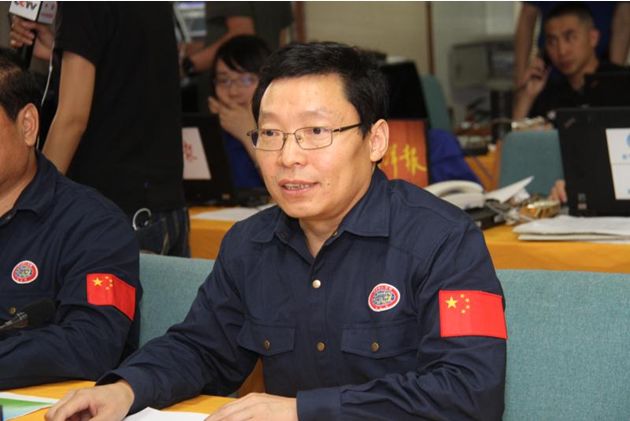 蛟龙号海试总指挥刘峰蛟龙号7000米挑战从50米开始