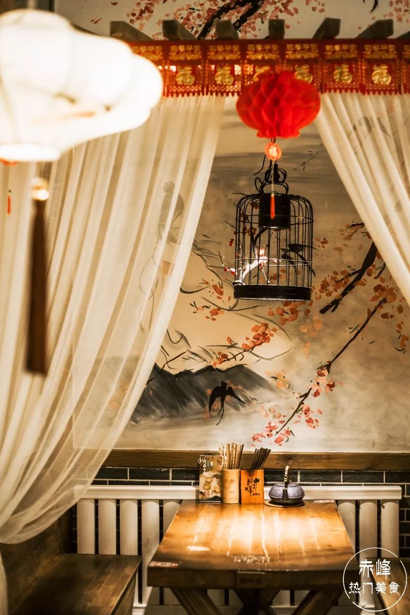 今日误入室内版世外桃源古风环境颜值逆天自酿桃花美酒还没喝就醉了