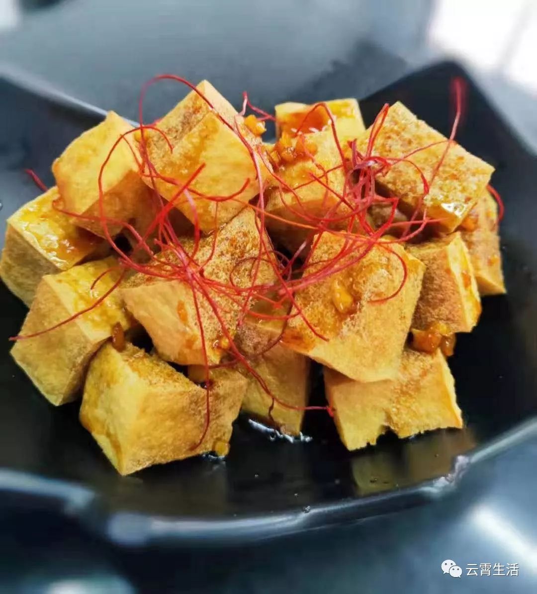 云霄这家甜品吃一口就沦陷._小吃