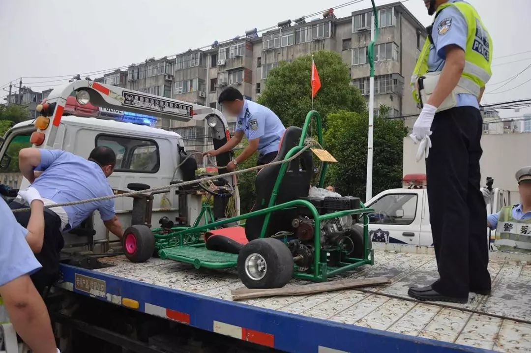 对发生道路交通事故,因收集证据需要的,可以依法扣留事故车辆