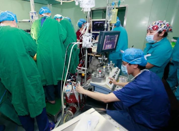 心脏外科典型病例(九)心脏瓣膜置换术为患者打开一扇"心"的窗户