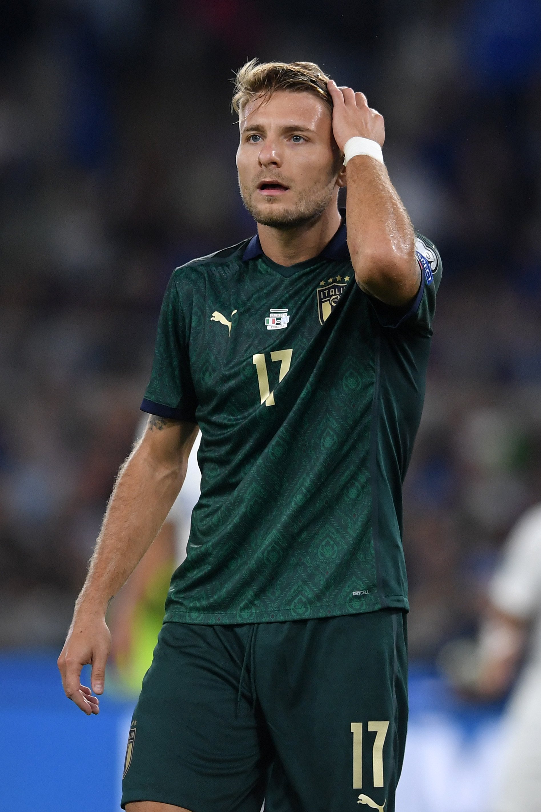 1/ 12 北京时间10月13日凌晨2:45分,2020年欧洲杯预选j组开打,欧洲