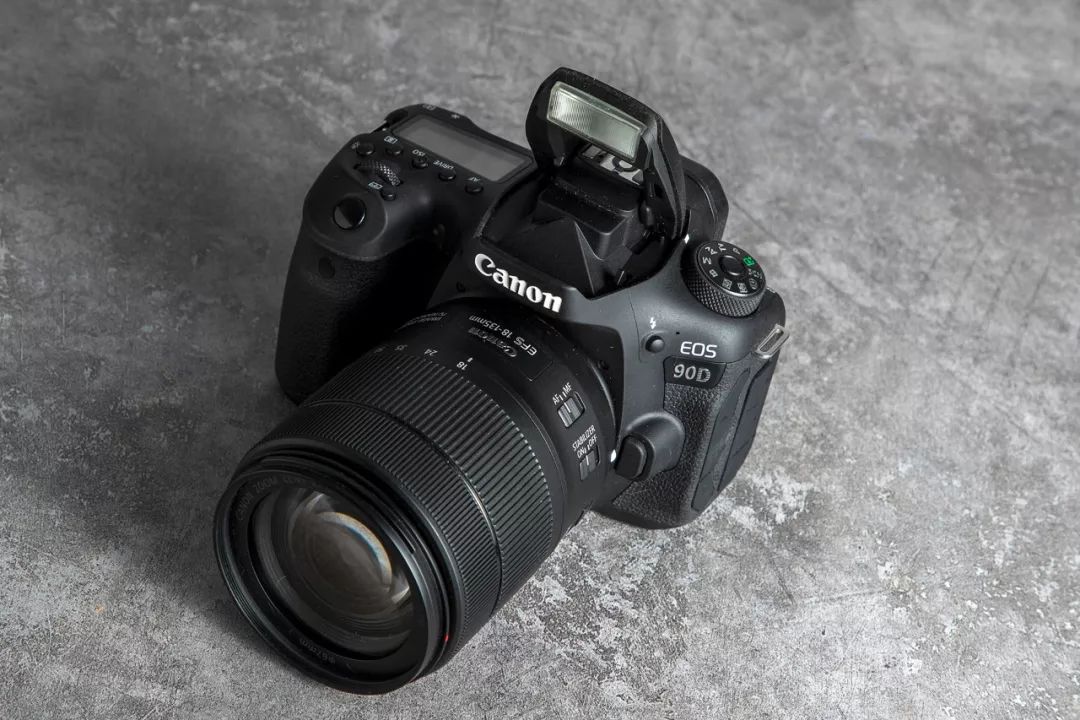 【佳能eos俱乐部】微单时代的单反新星 佳能eos 90d测评