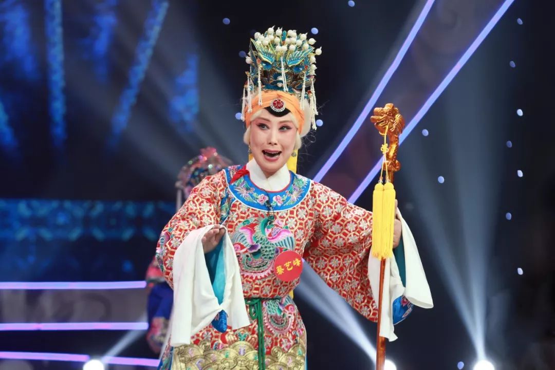 靠着这个秘密武器这位驻村书记很接地气儿