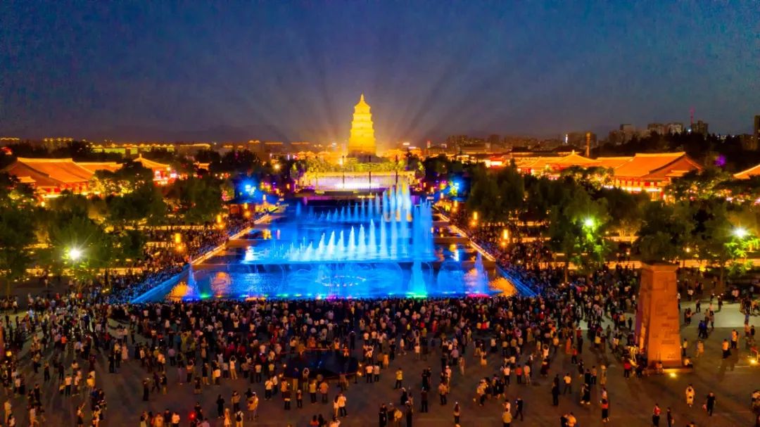 期待再次见面10月14日起大雁塔北广场水舞喷泉将停演