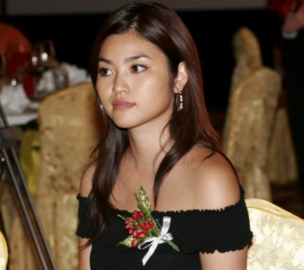 昔日"魔仙女王"长成这样了,身材堪称完美_王慧