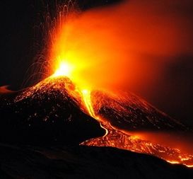 因為意大利西南部經常發生強烈的火山活動.