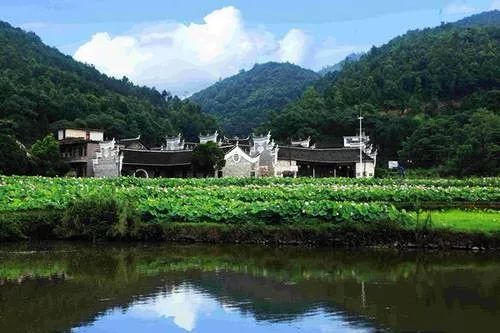 走进古村落祁阳龙溪村莲花映照的李家大院