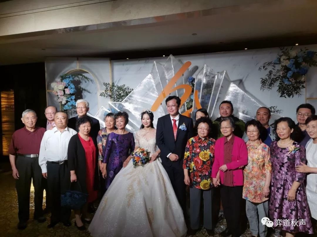 经霜愈清相濡以沫贺棋坛爱侣胡煜清王香如大婚