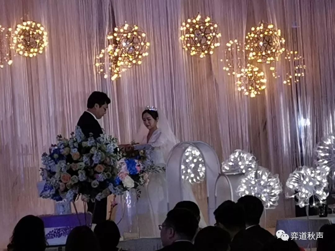 经霜愈清相濡以沫贺棋坛爱侣胡煜清王香如大婚