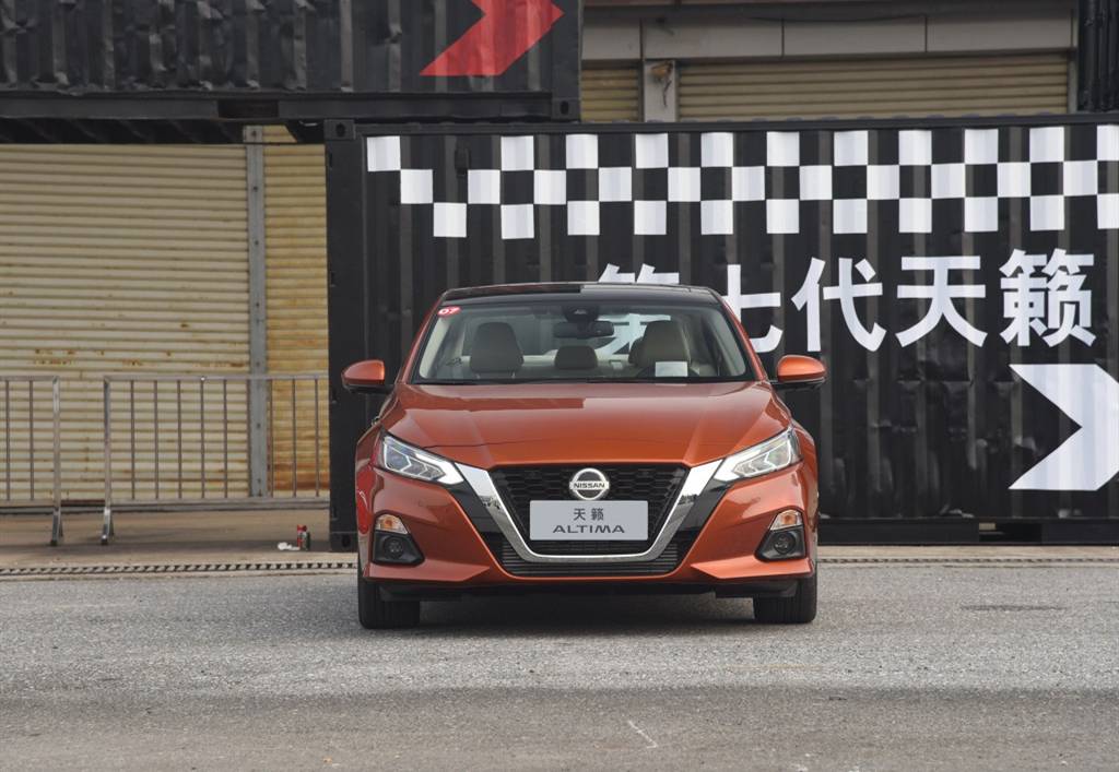 终于等到你2020款天籁正式上市1798万起售