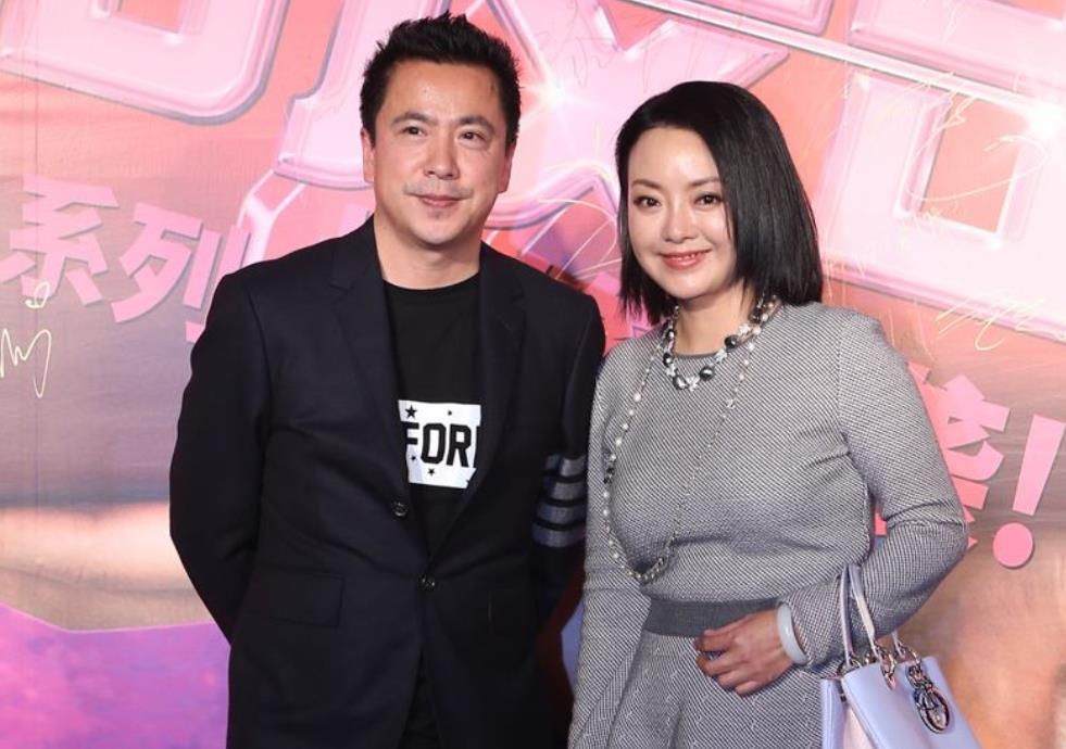 不顾父母反对嫁给他,婆家却拒绝出席婚礼,今终于熬成总裁夫人_王中磊