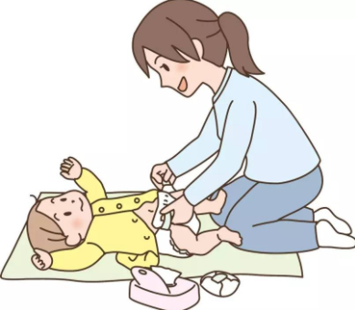 新生爸妈给新生儿换尿布时有什么需要注意的事项?_宝宝