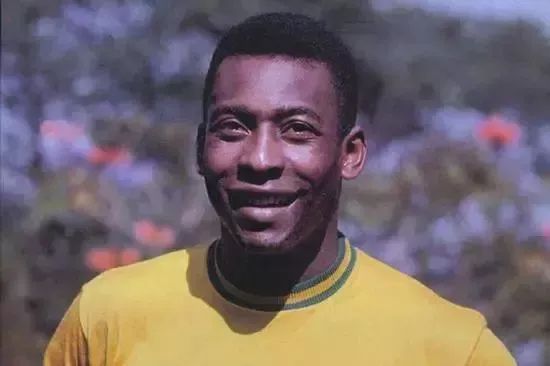 王源妈妈痛哭不该让儿子进娱乐圈:被父母信任的孩子有多强大?_迪科