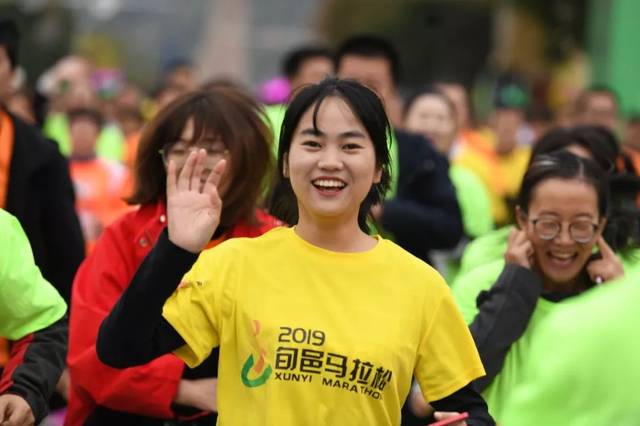 奔跑吧旬邑旬邑县成功举办红色邀约绿色召唤2019陕西旬邑马拉松赛