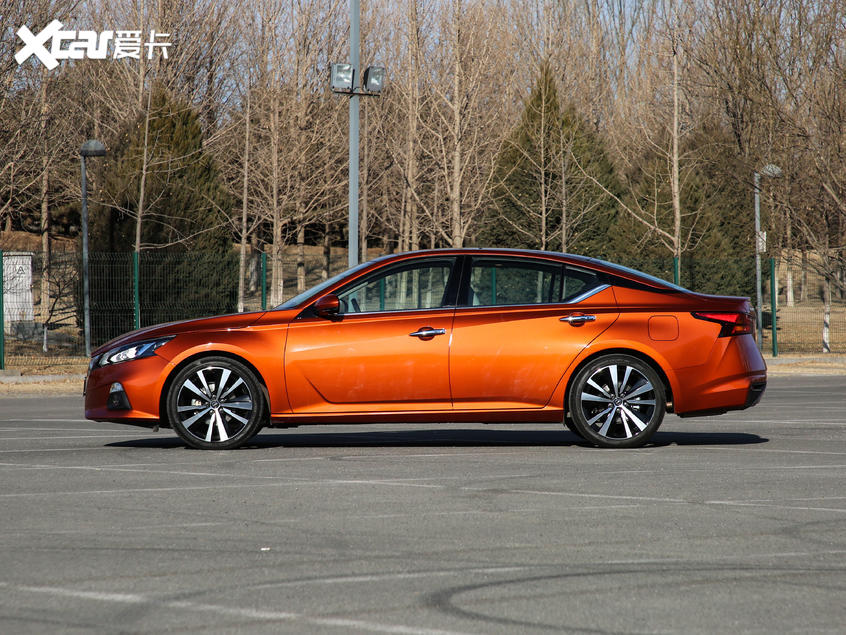 东风日产2020款天籁上市售1798万元起