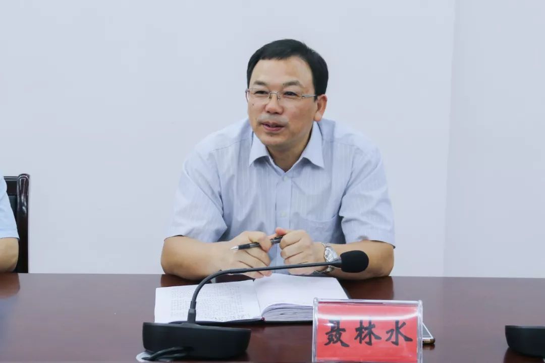 85级工业企业管理专业校友返校感念师恩,回馈母校_聂林水