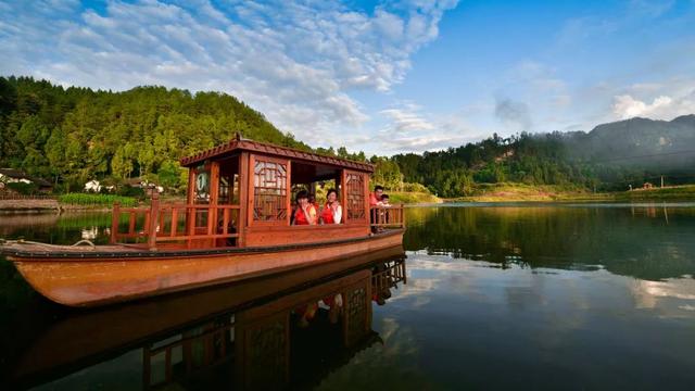 恩阳的景巴中的美