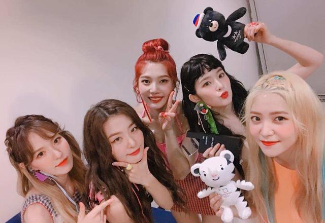 从崔雪莉到金钟铉sm公司艺人自杀频发造星厂成催命符