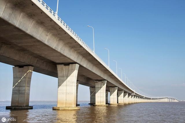 古人没有用钢筋水泥建造的一座桥使用了1400年牢固如初