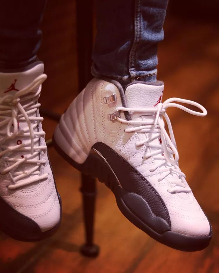 air jordan 12 也有酷灰配色!冬季好选择,年底发售_搜狐汽车_搜狐网