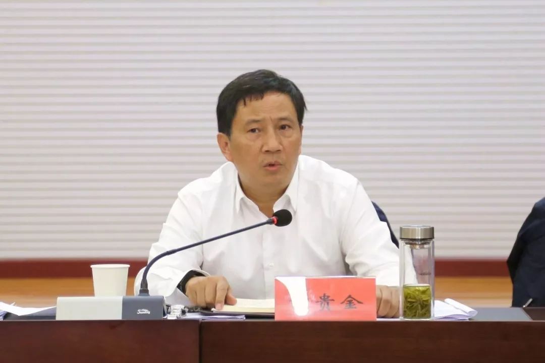 章贵金表示,陕西建工集团作为省属重点企业,有信心,有能力,有决心建好